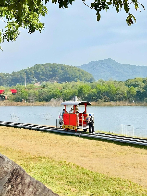 互动小火车